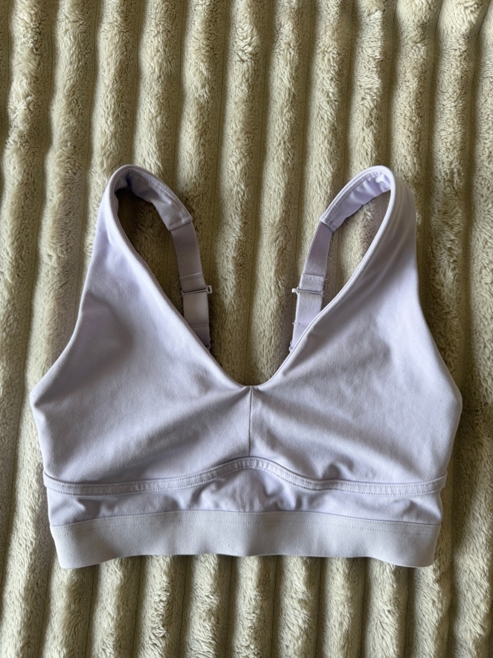 Fabletics Light Lavender V-Neck Sports Bralette